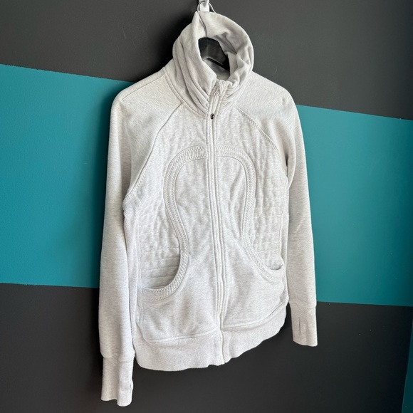 Lululemon Calm & Cozy Jacket
Heathered White / White size 12 - Picture 3 of 12